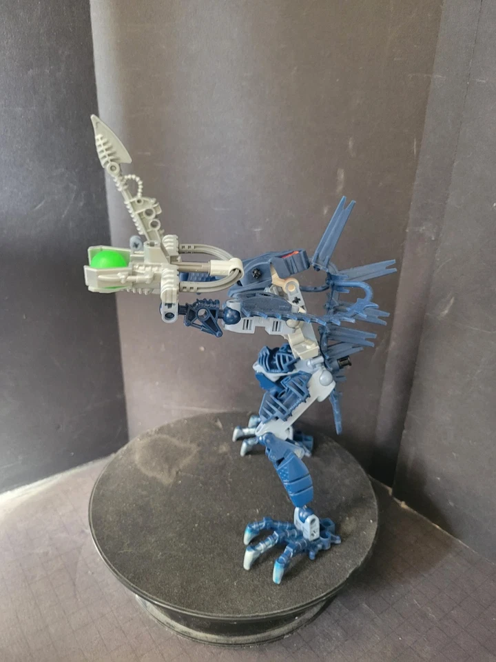 LEGO BIONICLE: Vezok (8902), Incluye con una bola Foto 4 de 4