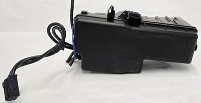2004-2006 Toyota Camry LE Engine Fuse Box Assembly