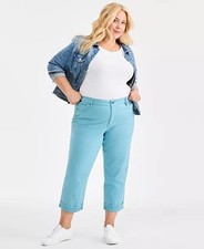 Style  Co Plus Size Curvy Roll-Cuff Capri Jeans Light Blue 24W Beachy Coastal