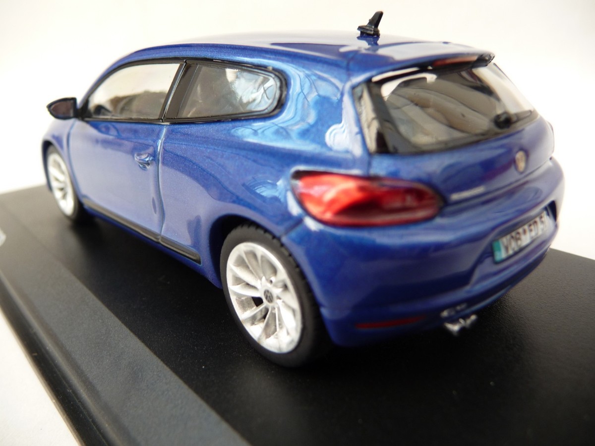 1:18 Volkswagen Scirocco Scala - 1987 - Bleu Hélios Métallisé