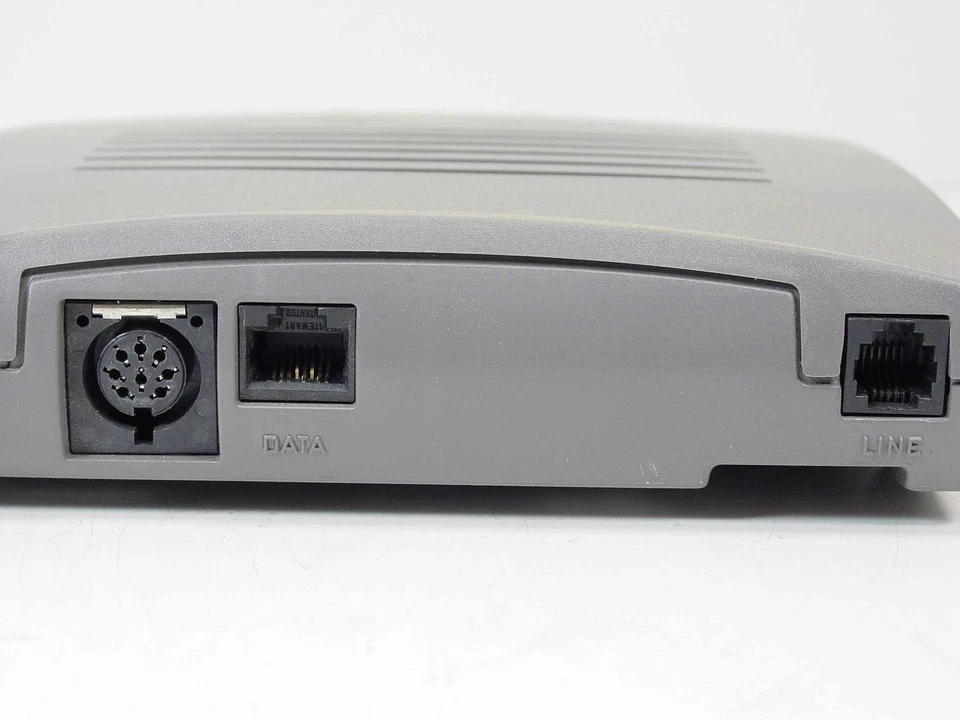 Fujitsu ORfast-R3-A-SA-Br-POTS-US SpeedPort DSL Modem FC9660RA14 w/ Power Cable - Image 4 of 4