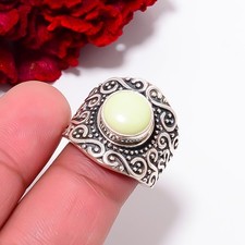 Lemon Chrysoprase - Australia Handmade 925 Sterling Silver Ring S.7 R98328