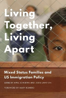 Living Together, Living Apart - 9780295995007