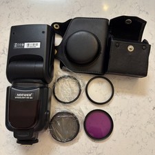 Neewer NW-561 LCD Screen Flash Speedlite Kit ...