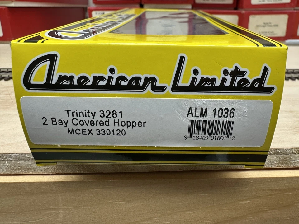 American Limited Trinity 3281 2-Bay Covered Hopper MCEX #330120 - Image 2 of 2