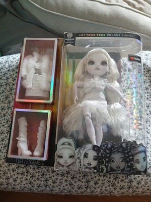 Shadow High Limited Edition Doll,  Natasha White Hair 11  Fashion Doll