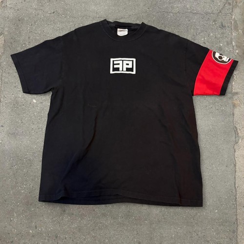 2000s faster pussycat band tee