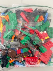 LEGO Creator  - Rare 4101 Designer Set Wild Collection - Complete - Excellent