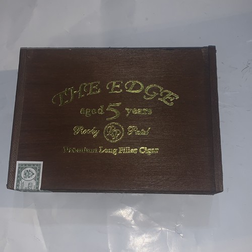 The Edge Robusto Honduras Humidor Wood Empty Cigar Box 8.75 x 6.25 x 2 ...