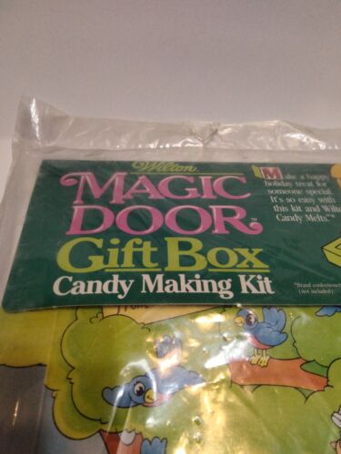 Vintage Easter Wilton Magic Door Gift Box Candy Making Kit Holiday Sealed Rare - Picture 2 of 11