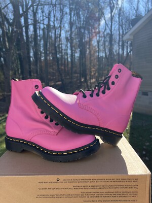 Dr. Martens 1460 Women's Pascal Virginia Leather Boots Thrift Pink Size 7