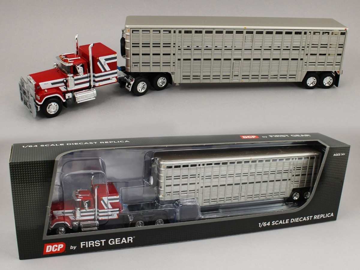 DCP 1:64 *RED & WHITE* MACK Super Liner Flattop Vintage Wilson