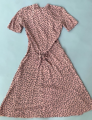 Abito vintage anni '40 stampa violino novità rayon crepe rosa e nero - taglia XS/S - Foto 7 di 13