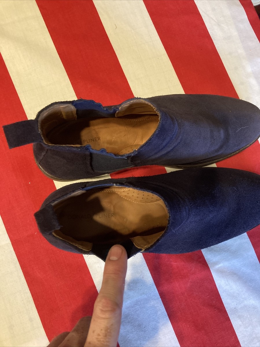 Donald J Pliner Size 11.5 Blue Suede Chelsea Slip On Shoes  display picture 2