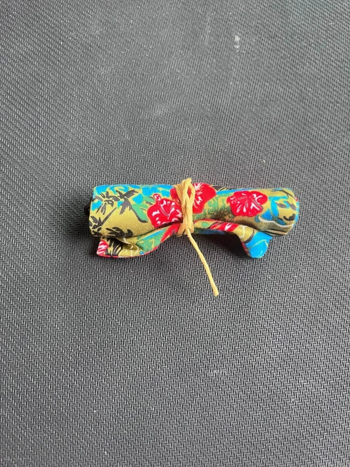 NUEVO Y AUTÉNTICO Estuche blando de microfibra Maui Jim® para gafas Foto 2 de 3