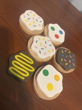 Melissa and Doug Wooden Slice Cookie Set 5 REPLACEMENT COOKIES  EXtra Icing