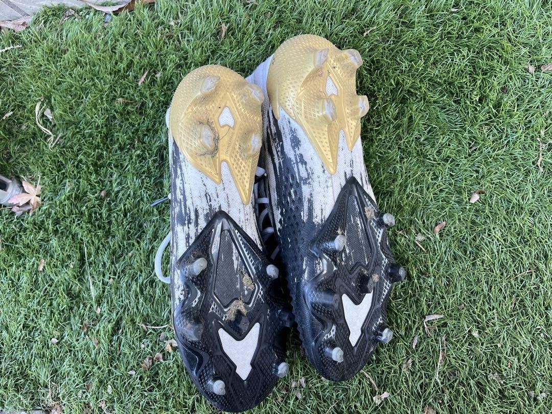 Predator 20.1 FG Cleats US 7 - Used Good Condition for Turf