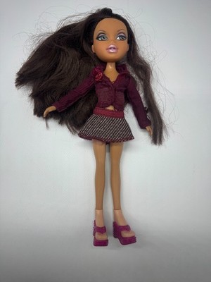 Bratz Sasha Doll 2001 MGA Vintage Y2K Dark Brown Hair Green Eyes Outfit Shoes