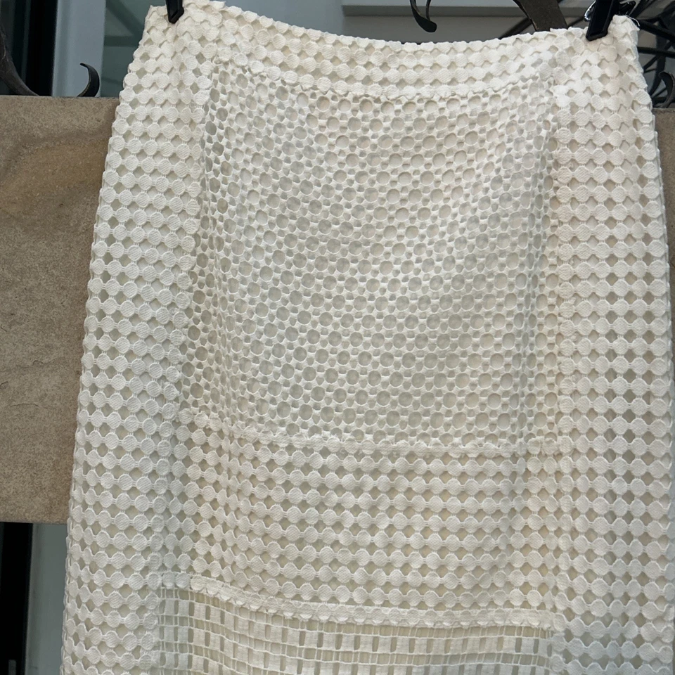 Maxi falda blanca con ojales de algodón estampado Tory Burch con abertura talla 6 precio de venta sugerido por el fabricante $698 Foto 3 de 4