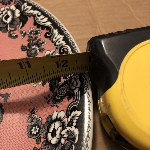 Spode Archive Collection British Flowers Rosa 13” Serving Plate Black and Pink - Picture 6 of 7
