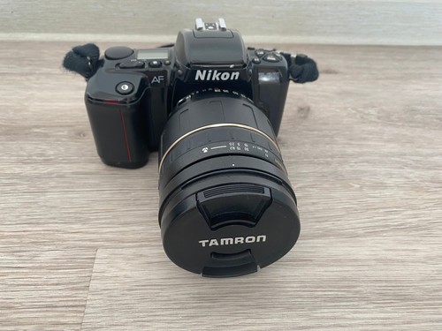 Cámara Nikon F-601 AF con muchos accesorios - Imagen 2 de 11