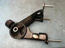 Rear Engine Mount for 09-13 Toyota Corolla Matrix 09-10 Pontiac Vibe 2.4L 