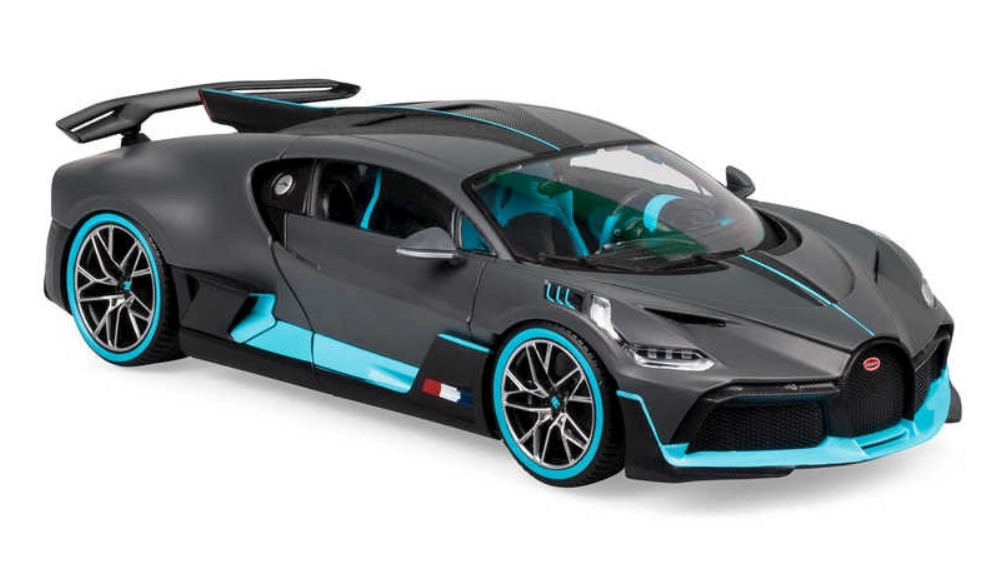 1:18 Bburago B18-11045FDG Bugatti Divo Flat Dark Grey 2020