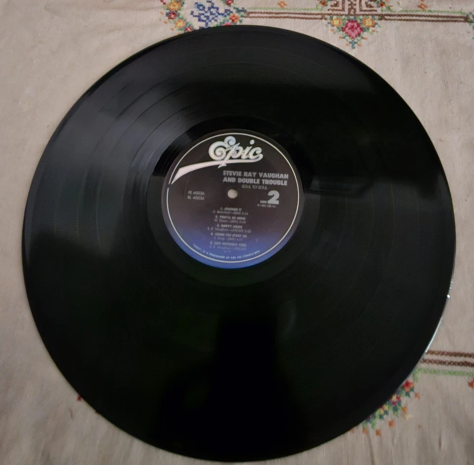 STEVIE RAY VAUGHAN ~ SOUL TO SOUL LP 1985 Epic Records First Press - Image 3 of 3