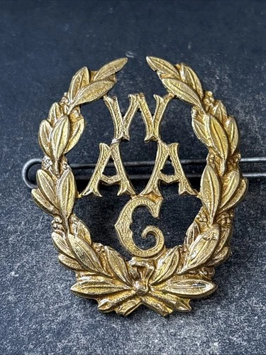 WAAC Women’s Army Auxiliary Corps Original Cap Badge WW1
