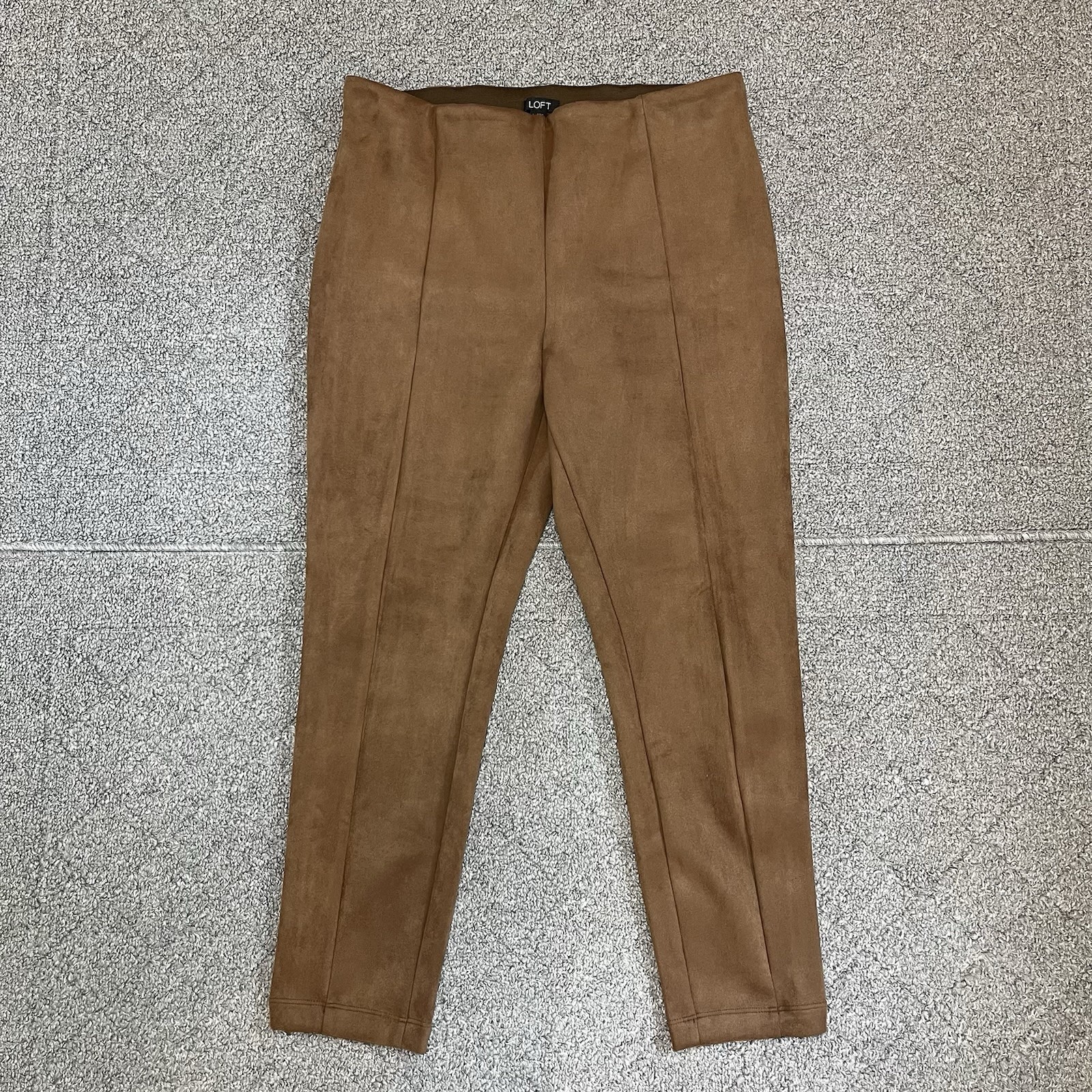 Ann Taylor LOFT Velvet Pull On Pants Size Large Brown Stretch Slim Skinny Fit