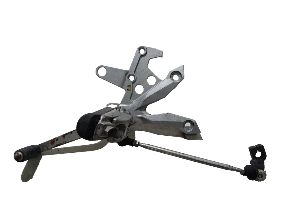 KAWASAKI Z750 2008 Left Front Footrest + Shift Lever - Image 3 of 4