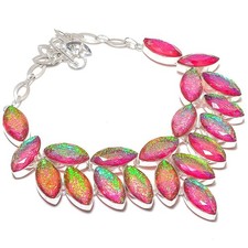 Collar de piedras preciosas de triplete australiano rosa con forma de marquesa y ópalo 18"