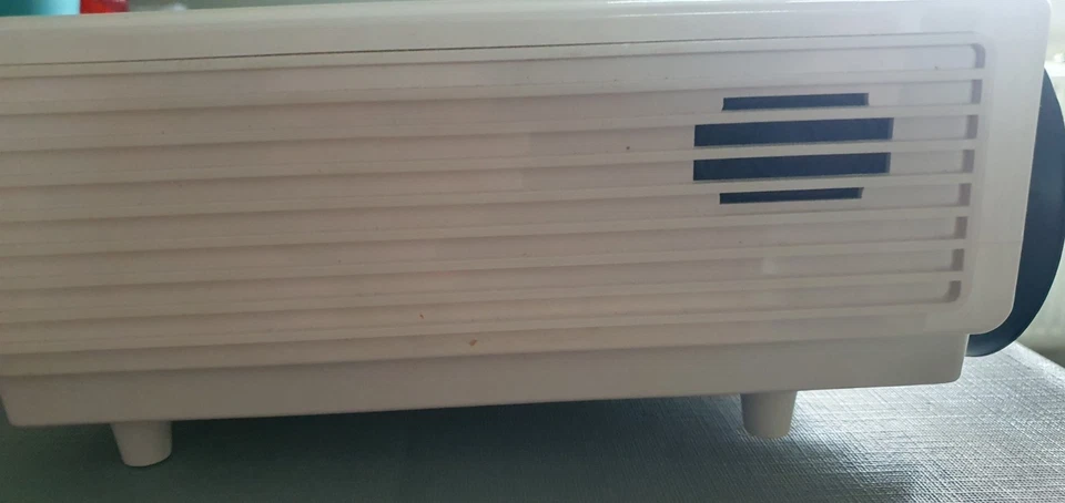 Full HD Beamer In Weiß Android 11 - Bild 4 von 4