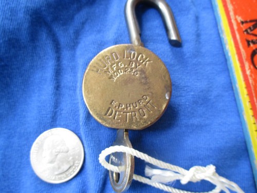 Vintage Padlock - HURD LOCK MFG BY E.P. HURD DETROIT MOD. 220 - Picture 4 of 5