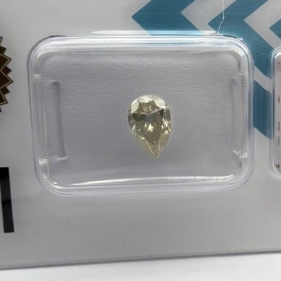 IGI Natürlicher loser Diamant 0,80 ct Fancy Light Grayish Green Yellow SI2 Birne