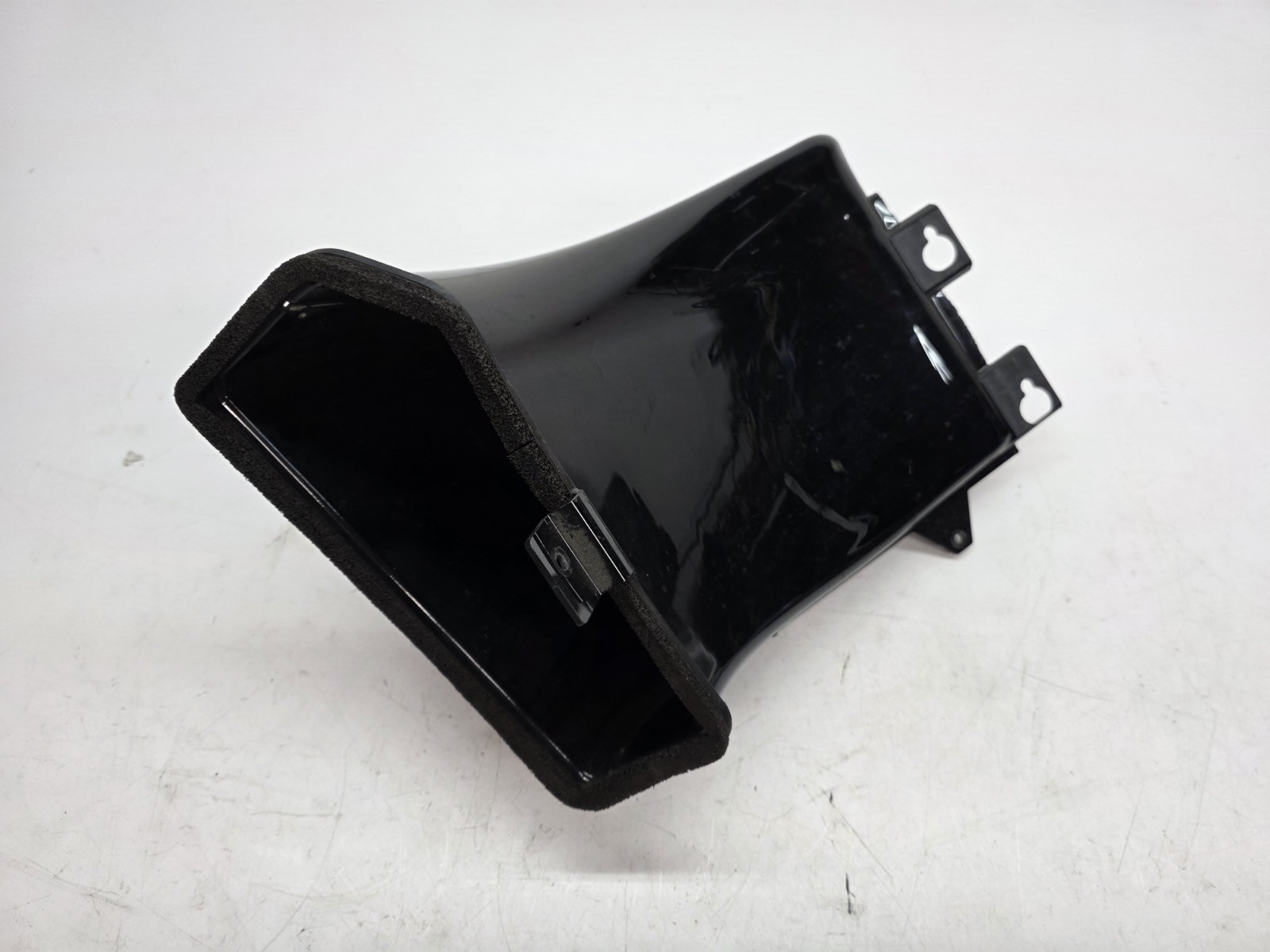 LAMBORGHINI AVENTADOR LP740 S LP770 LP750 REAR RIGHT COOLER DUCT OEM 470825326E
