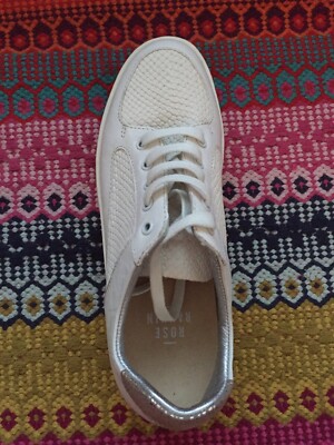Baskets Rankin Rose Blanches En Cuir - Taille 36 EU (3 UK) - Neuf Dans Sa Boîte