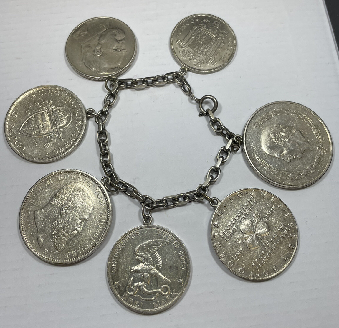 アクセサリー Vintage coinsilver Bracelet PARIS COINS BRACELET, Silver Tone Paris Tour Coins Charm