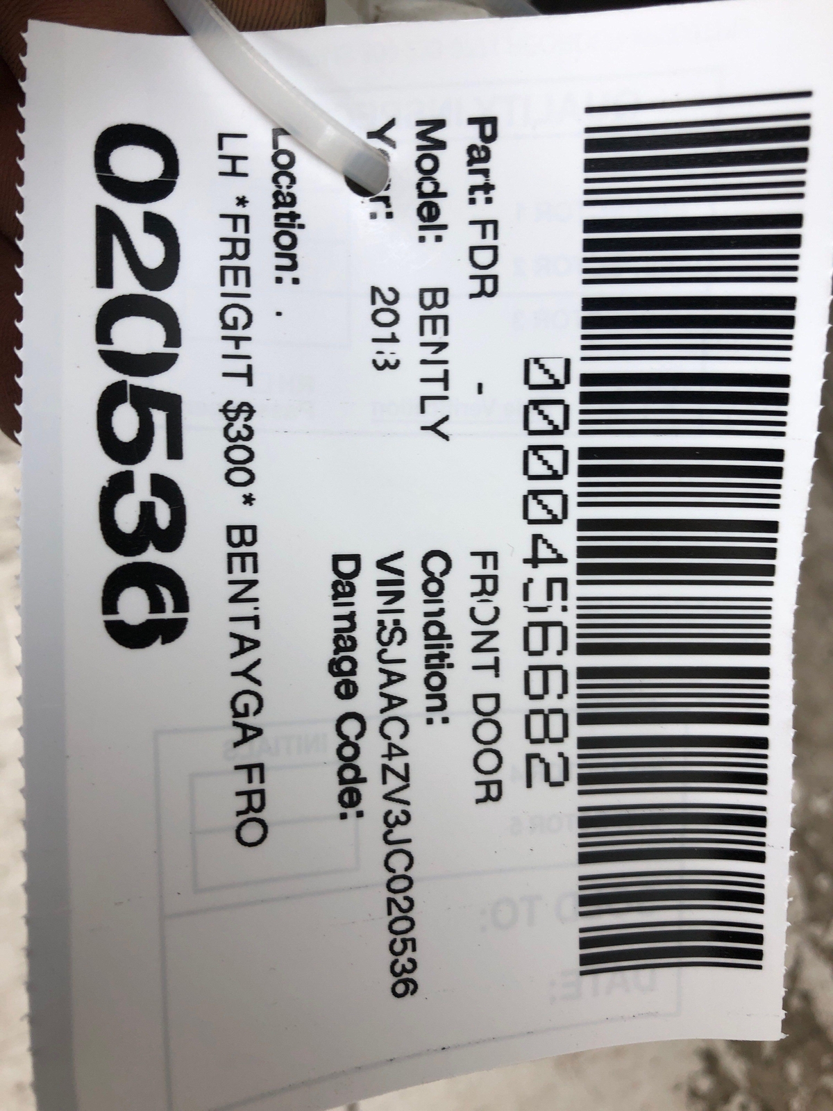 2016-2020 BENTLEY BENTAYGA FRONT LEFT DOOR SHELL W/O GLASS/HANDLE GLACIER WHITE