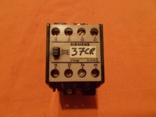 SIEMENS Contactor Relay 31E  3TH80 31-0A   220-600VAC