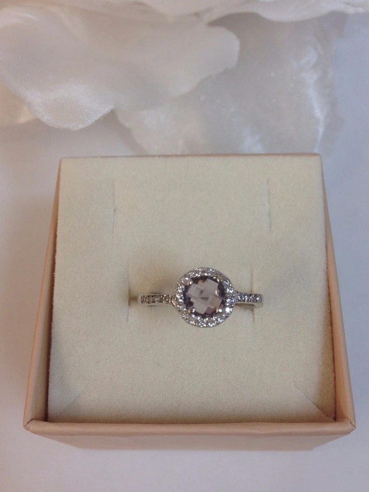 anello donna argento 925% anallergico rodiato solitario zircone viola bianchi 16 - Immagine 2 di 4