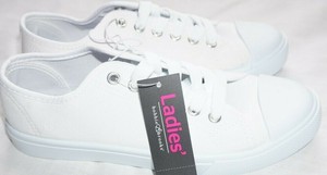 bobbie brooks shoes