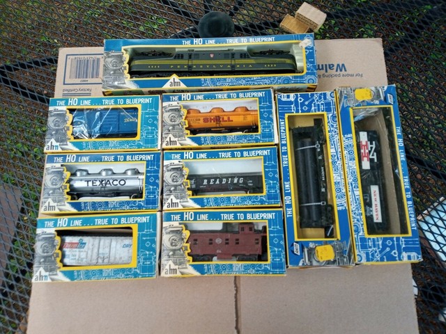 hornby industrial freight electric train set
