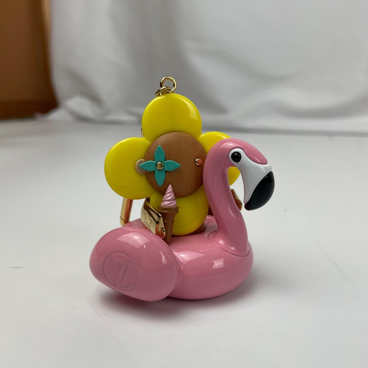 Louis Vuitton Portocle Vivienne Flamingo M00668 Key Holder Bag