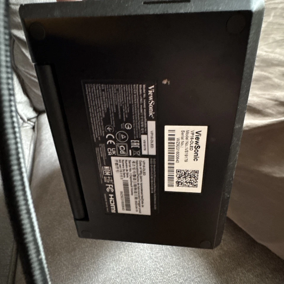 Viewsonic - VP16-OLED - ViewSonic VP16-OLED 15.6 Inch 1080p Portable OLED - Image 2 of 3