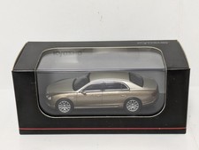 Kyosho 1/64 Bentley Flying Spur