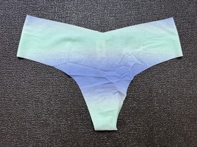 Lot 5 Victoria&rsquo;s Secret sz M No-Show Thong String Panty Bundle Pack