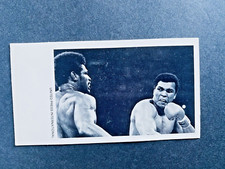 Top Muhammad Ali Cards to Celebrate His Amazing Life 30