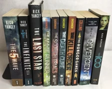 Variety Lot of 10 YA Young Adult Books GENRE: Dystopian Fantasy - Maze Runner +