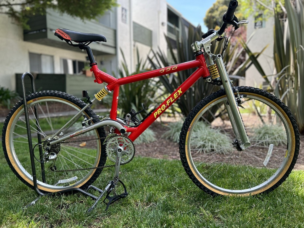 Proflex 656 20” Frame 21 speed Mavic 26” Wheel Vector2 Galvin
